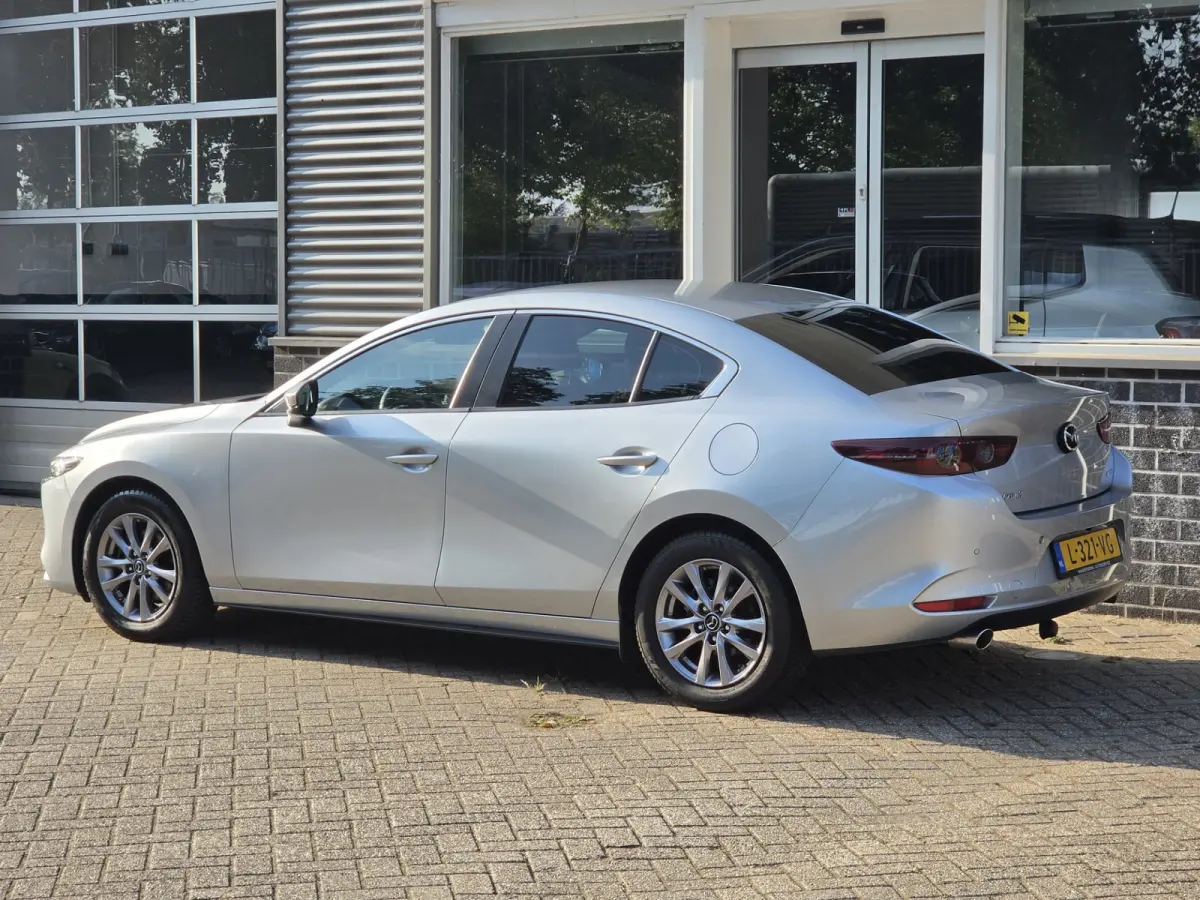 2.0 e-SkyActiv-G M Hybrid 122 Navi Camera Trekhaak