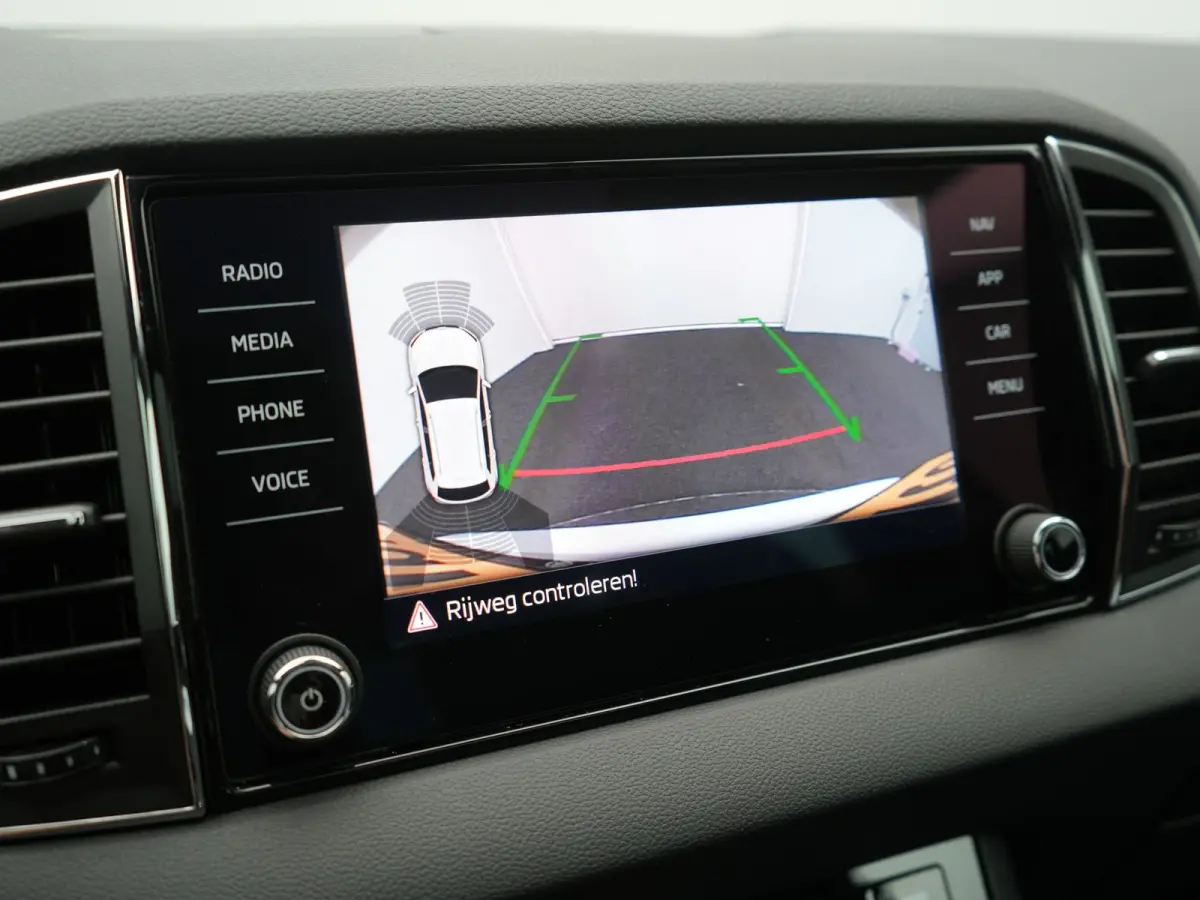 1.5 TSI ACT Sportline DSG 150pk Dealer O.H | Panodak | Adaptive Cruise | Camera | RS Sportstoelen Verwarmd | Blis | Keyless | Apple Carplay | Black Optic | Virtual | Navigatie | DAB | 18"L.M