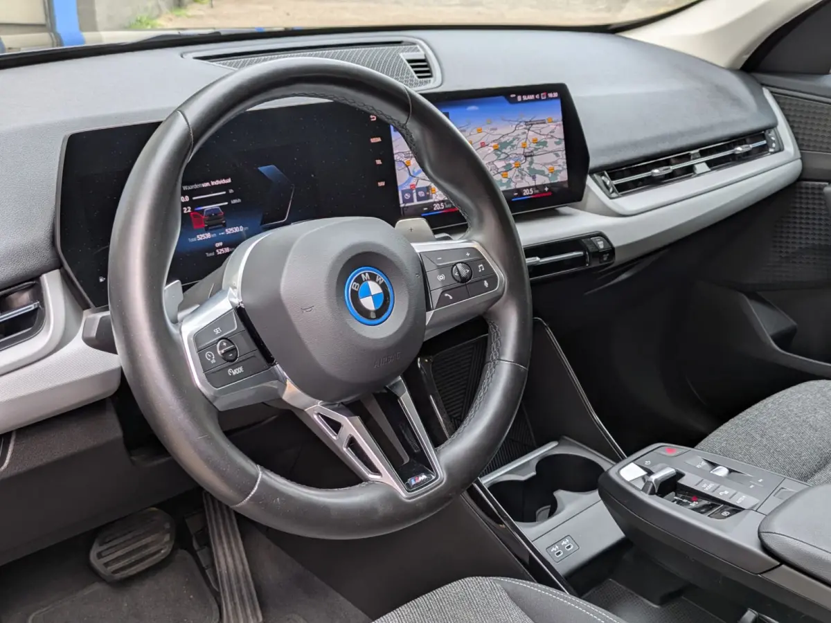 XDrive25e|Navi|Camera|Parking-Assist|Active-Guard|M-Sportstuur|Nieuw-Model