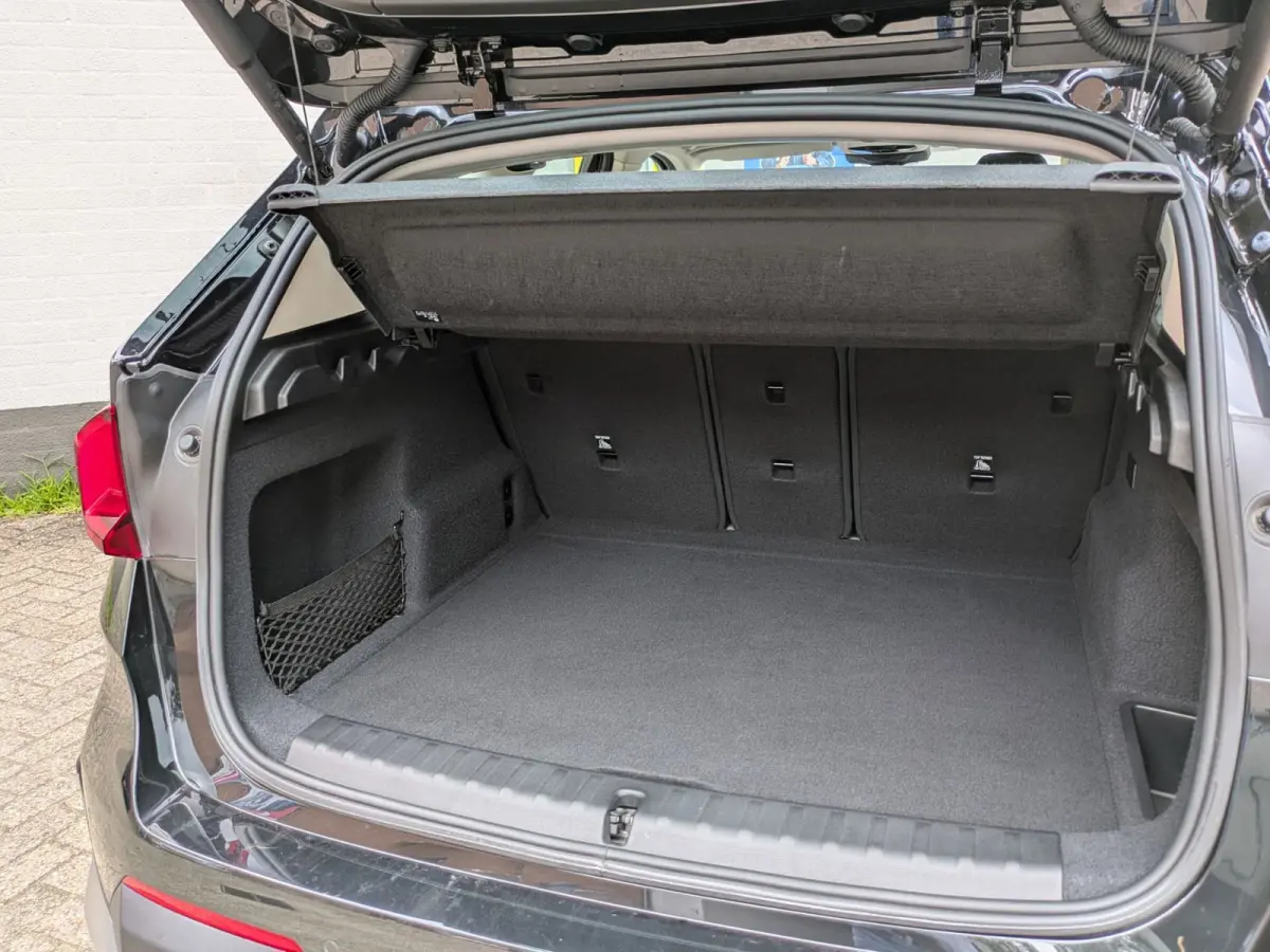 XDrive25e|Navi|Camera|Parking-Assist|Active-Guard|M-Sportstuur|Nieuw-Model