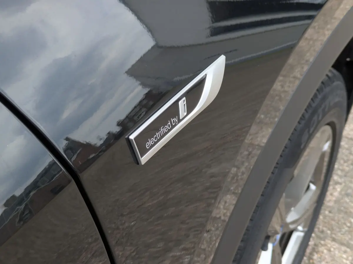 XDrive25e|Navi|Camera|Parking-Assist|Active-Guard|M-Sportstuur|Nieuw-Model