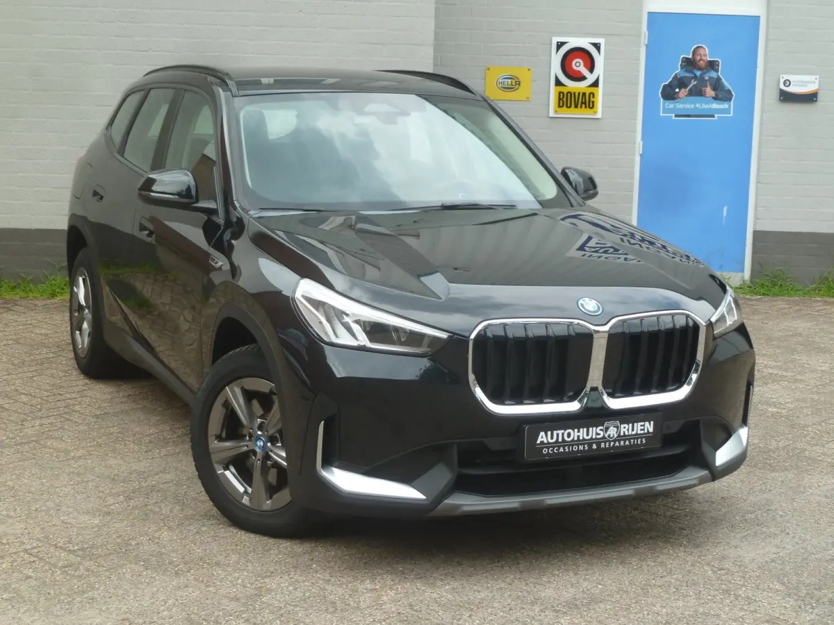 XDrive25e|Navi|Camera|Parking-Assist|Active-Guard|M-Sportstuur|Nieuw-Model