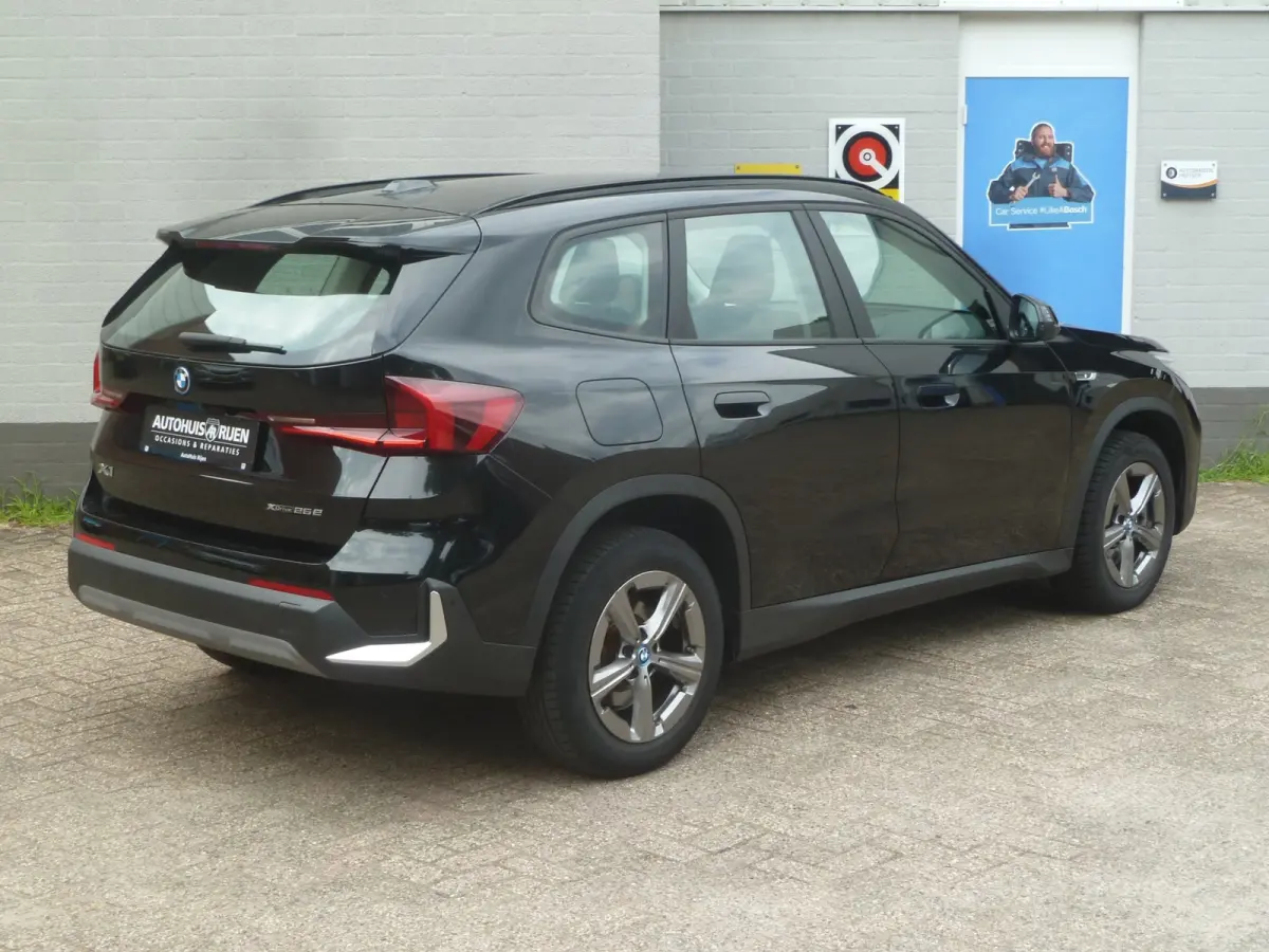 XDrive25e|Navi|Camera|Parking-Assist|Active-Guard|M-Sportstuur|Nieuw-Model