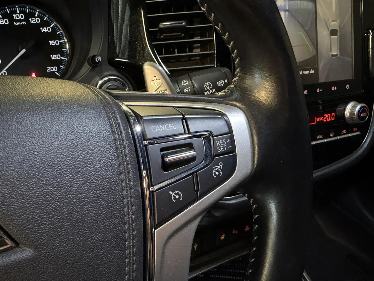 2.4 PHEV Instyle 18"/Trekhaak/LED/Leder/Stoel + stuurverwarming/Dodehoek/PDC v+a/360 Camera/Apple Carplay & Android Auto