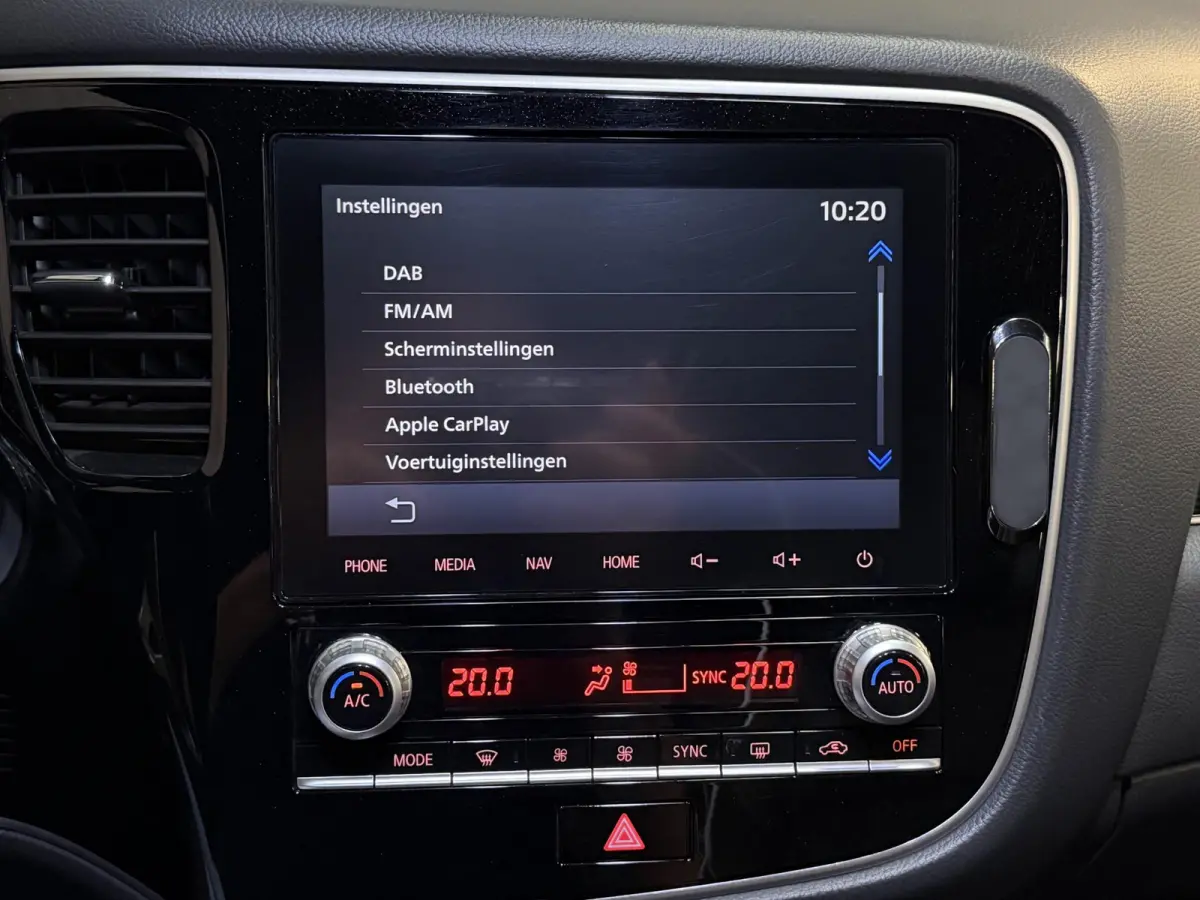 2.4 PHEV Instyle 18"/Trekhaak/LED/Leder/Stoel + stuurverwarming/Dodehoek/PDC v+a/360 Camera/Apple Carplay & Android Auto