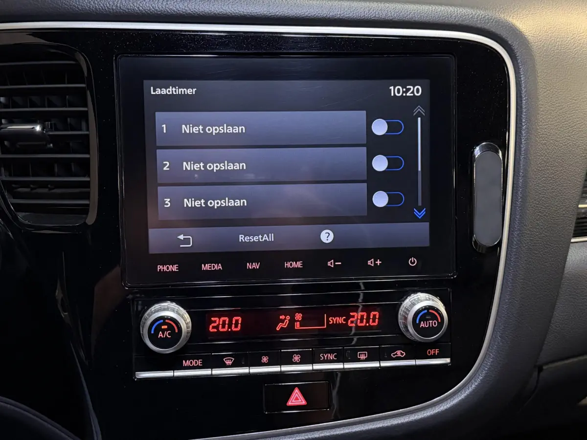 2.4 PHEV Instyle 18"/Trekhaak/LED/Leder/Stoel + stuurverwarming/Dodehoek/PDC v+a/360 Camera/Apple Carplay & Android Auto