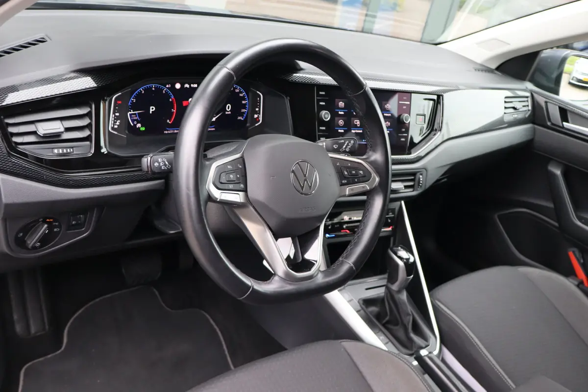 1.0 TSI Life Business 110Automaat | Adapt. Cruise control | DAB ontvanger | Navigatiesysteem