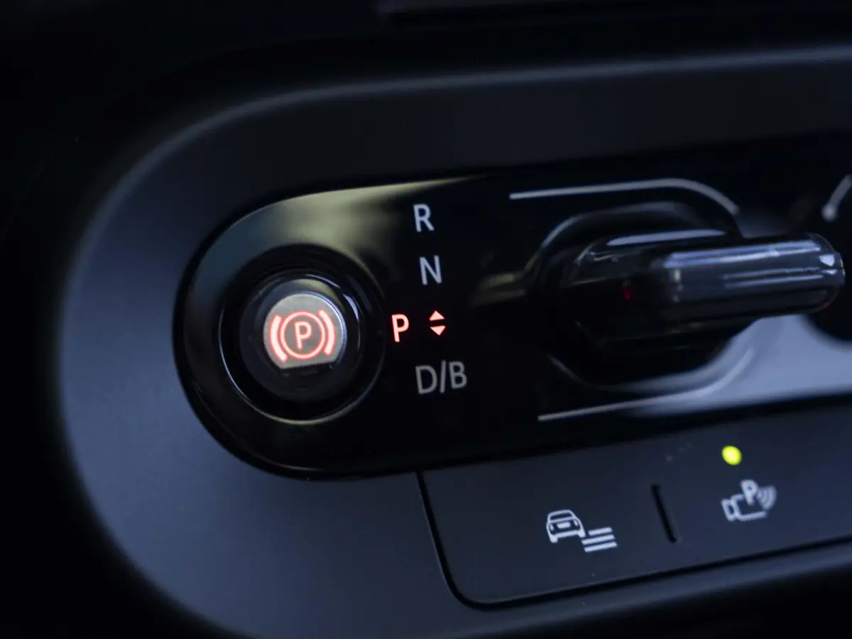 E JCW John Cooper Works L-pakket 360 camera | Glazen panoramadak | Harman Kardon