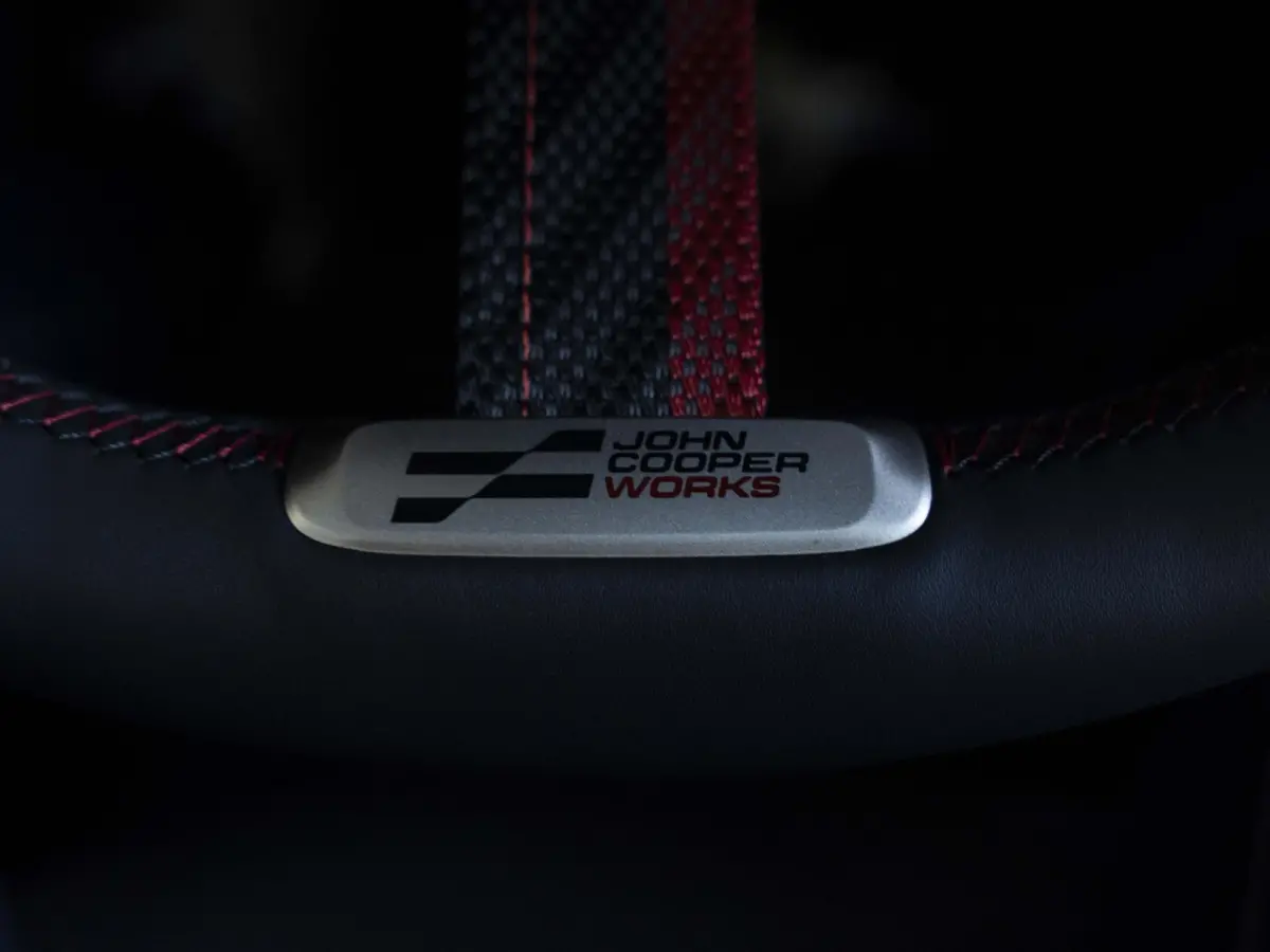 E JCW John Cooper Works L-pakket 360 camera | Glazen panoramadak | Harman Kardon