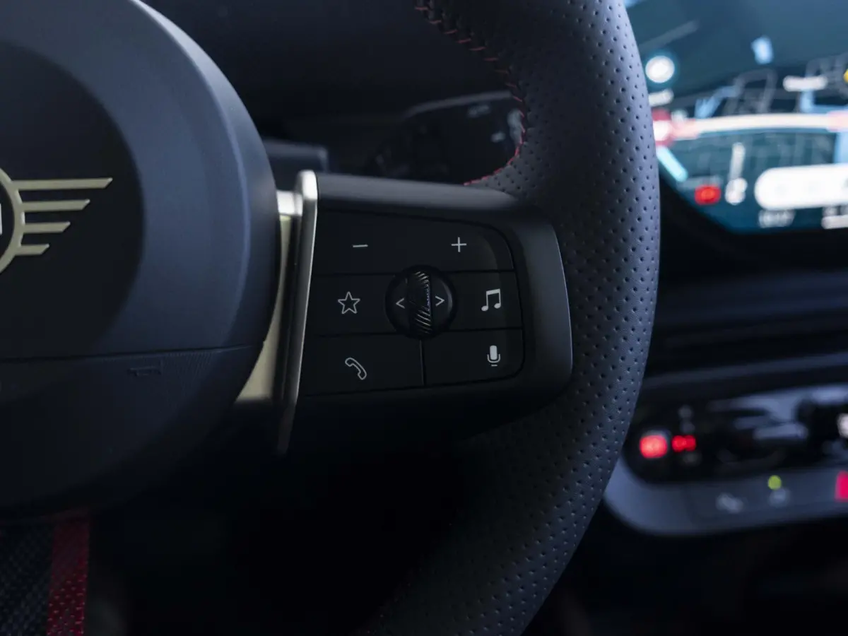 E JCW John Cooper Works L-pakket 360 camera | Glazen panoramadak | Harman Kardon