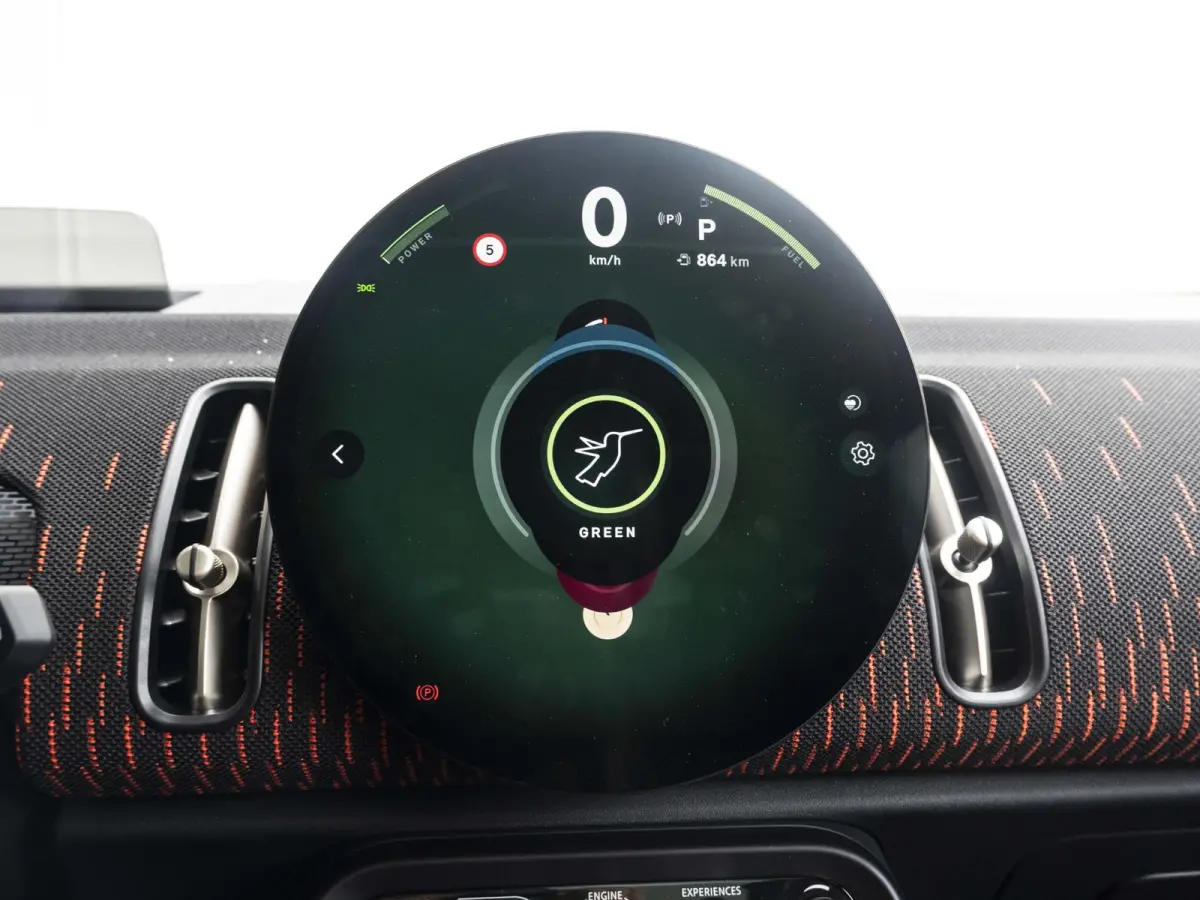 C John Cooper Works L-pakket | 19" John Cooper Works Runway Spoke black | Trekhaak | Stoel & Stuurverwarming | panoramadak |