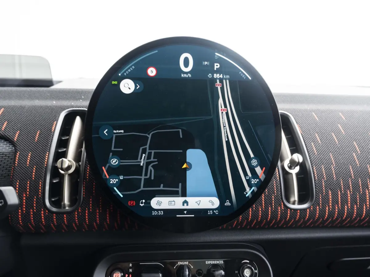 C John Cooper Works L-pakket | 19" John Cooper Works Runway Spoke black | Trekhaak | Stoel & Stuurverwarming | panoramadak |