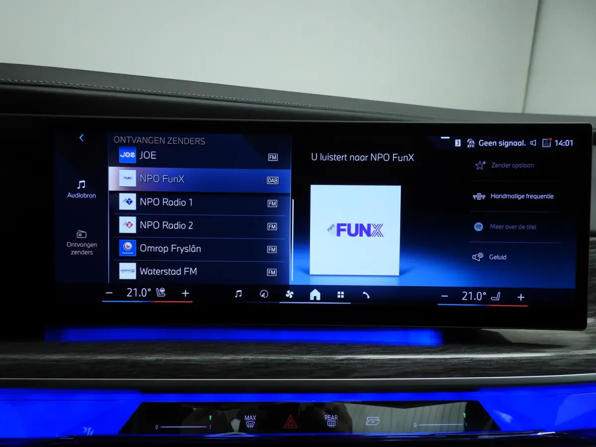 750e xDrive | LED | Leder | HUD | Achterasbesturing  | Rear seat entertainment | Panoramadak | DAB | Bowers & Wilkins sound | Alu 20 inch |