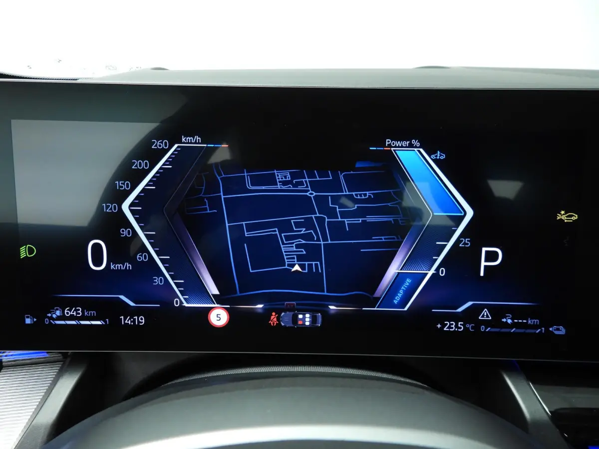 550e xDrive | M-Sportpakket | LED | Leder | HUD | Panoramadak | Sportstoelen | DAB | Harman-kardon sound | Alu 20 inch
