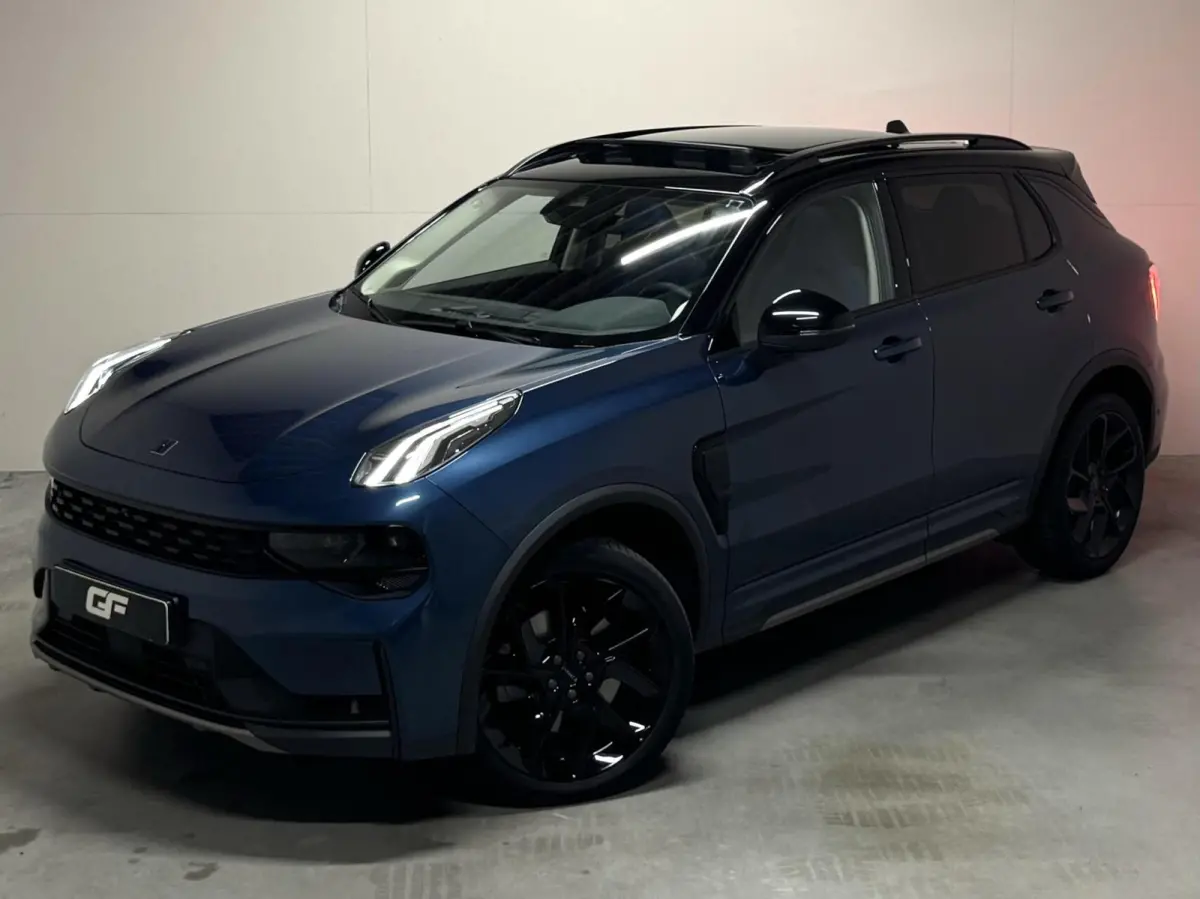 1.5 Plug-in Black Edition Pano Sfeer. CarPlay 360° Trekh.