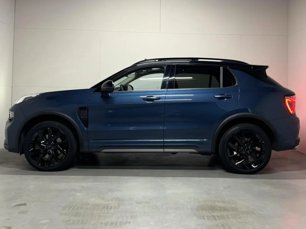 1.5 Plug-in Black Edition Pano Sfeer. CarPlay 360° Trekh.