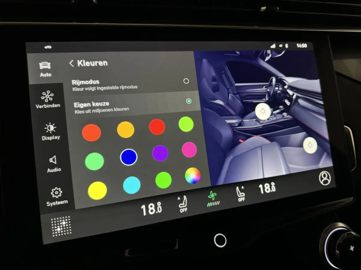 1.5 Plug-in Black Edition Pano Sfeer. CarPlay 360° Trekh.