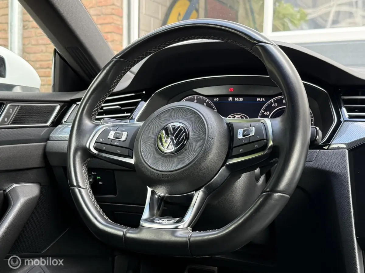 2.0 TSI R-Line Alcantara Carplay Navi Camera ACC LED 19 Inch