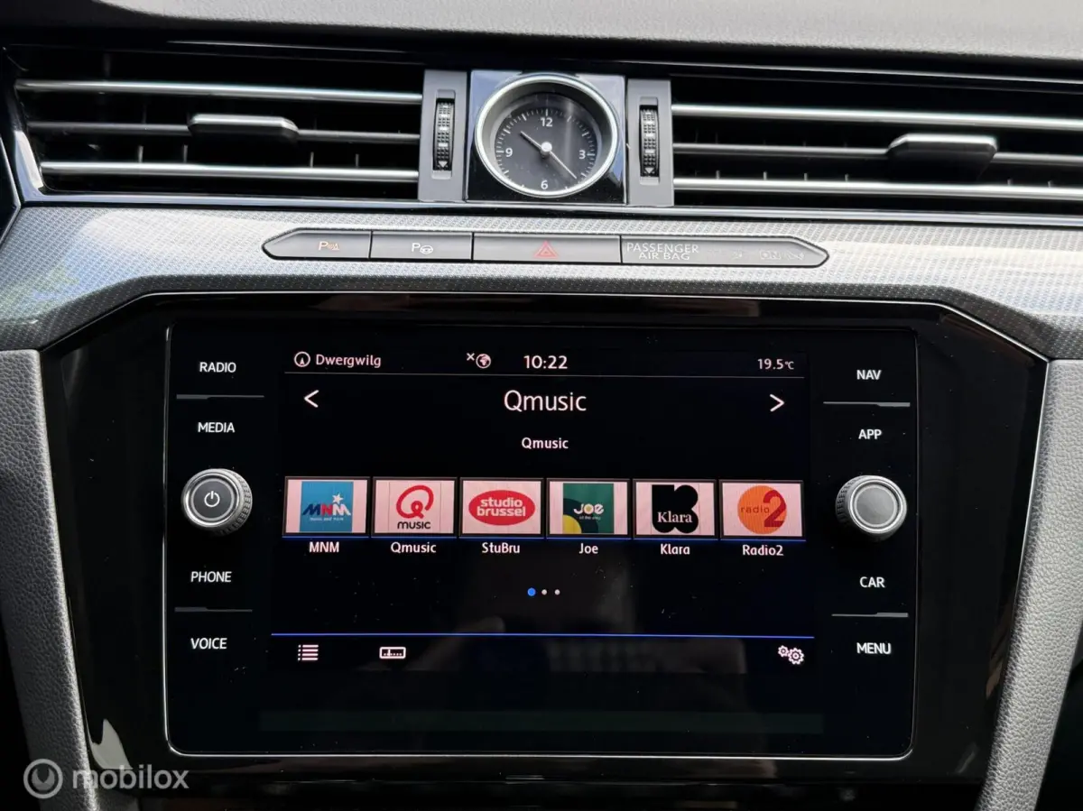 2.0 TSI R-Line Alcantara Carplay Navi Camera ACC LED 19 Inch