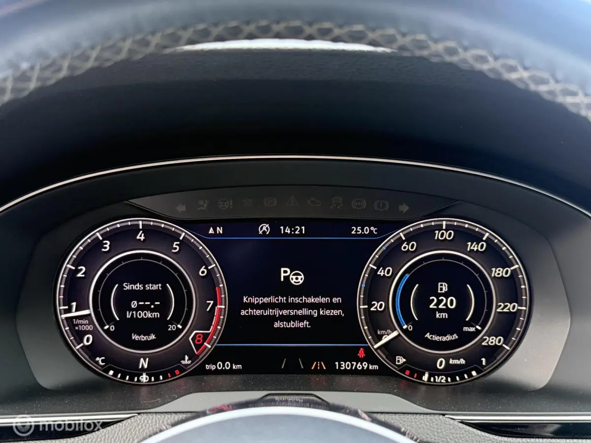 2.0 TSI R-Line Alcantara Carplay Navi Camera ACC LED 19 Inch