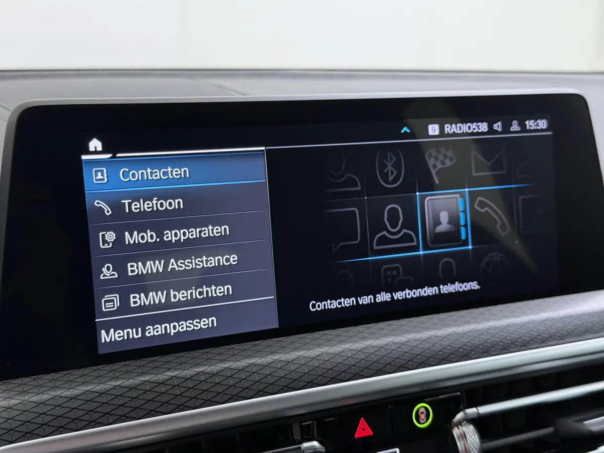 xDrive30e VAN: 40.900,- VOOR: 38.899,- UW HERFSTVOORDEEL: 2.001,- M-SPORT| DEALER ONDERHOUDEN| CAMERA| ELEKTRISCHE ACHTERKLEP| APPLE CARPLAY| RIJKLAARPRIJS