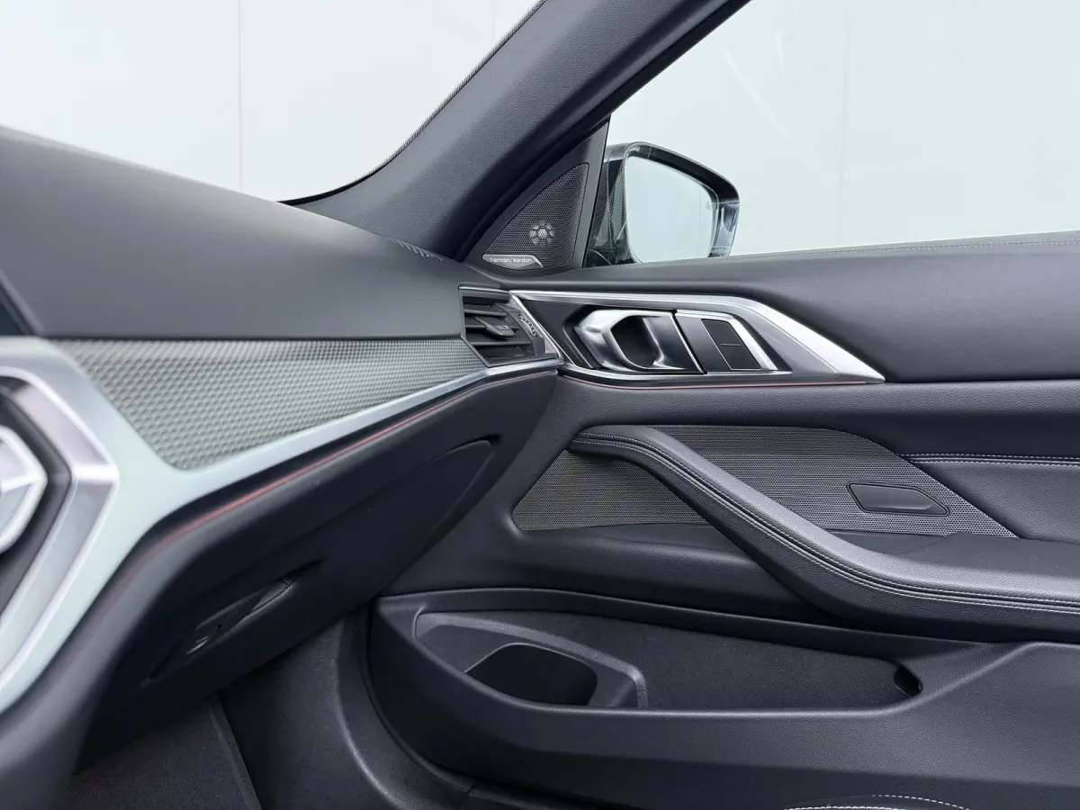 M440i xDrive High Executive | Driving Assistant Professional | Head-Up Display | Laserlicht | Nekverwarmer | Stoelverwarming |
