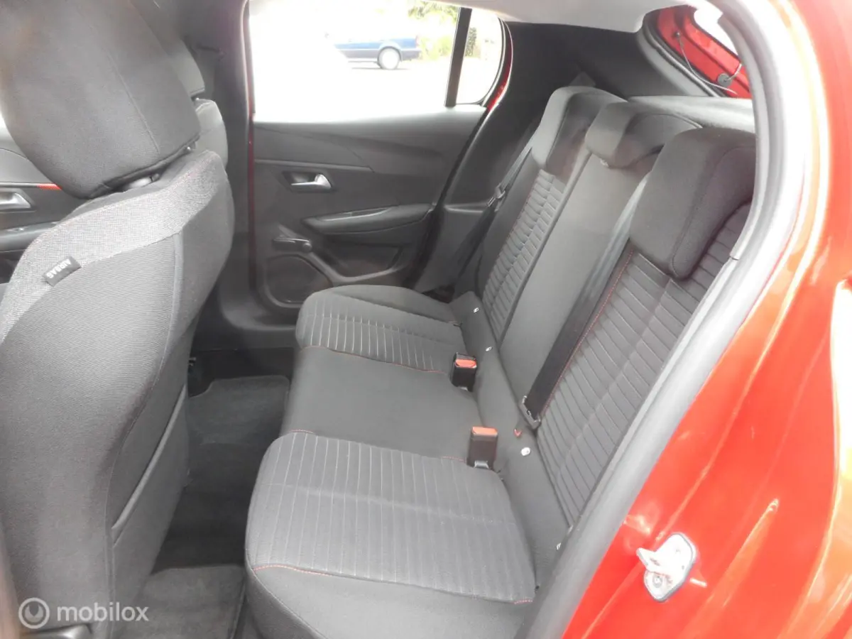 1.2 PureTech Blue Lease Allure