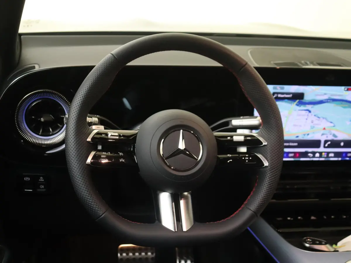 250+ Business Solution AMG 85.5 kWh Premium - Nightpakket - Multibeam - Memorypakket - Carplay