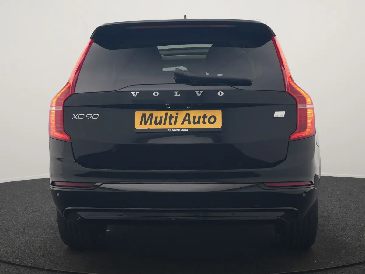 T8 Recharge AWD Ultimate Dark 7 Persoons 456pk PHEV LONG RANGE Dealer O.H | Trekhaak af Fabriek | Bowers & Wilkins | Panodak | 22"L.M | Adaptive Cruise | Head Up | Alcantara Hemel | Pilot As