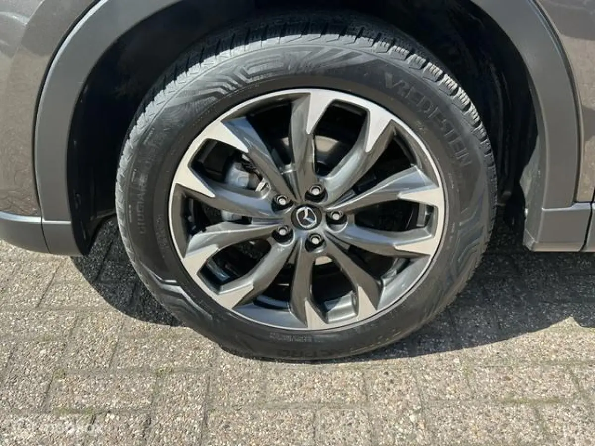 2.2d SkyActiv-D 175 GT-M 4WD