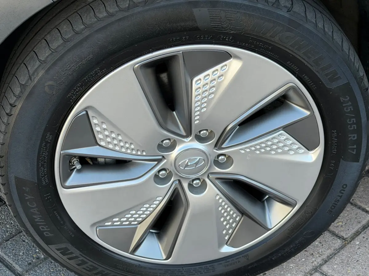 EV Limited 64 kWh|Fase 3|95% Soh|Cam|Leder|Head-Up|Dodehoek|Stoel Verkoeling+Verwarming