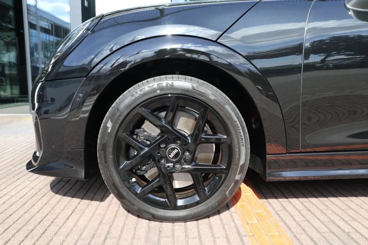 Cooper C | John Cooper Works uitvoering + Pakket XL