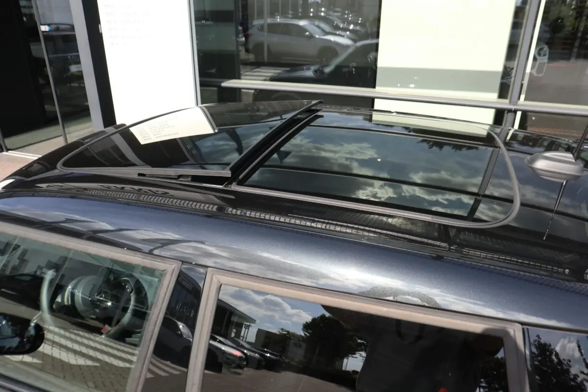 Cooper C | John Cooper Works uitvoering + Pakket XL
