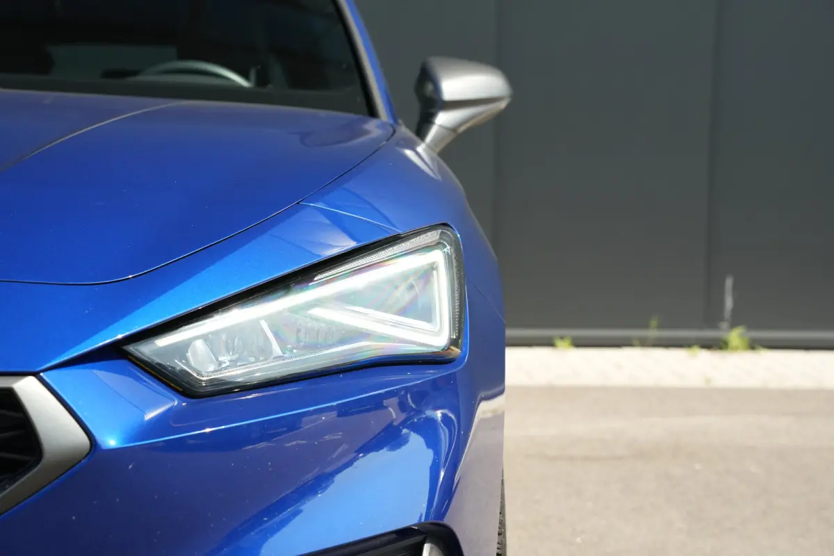 1.5 TSI 150pk FR Business Intense Dodehoek detectie | Navigatie | Carplay | Lichtmetalen velgen 18"