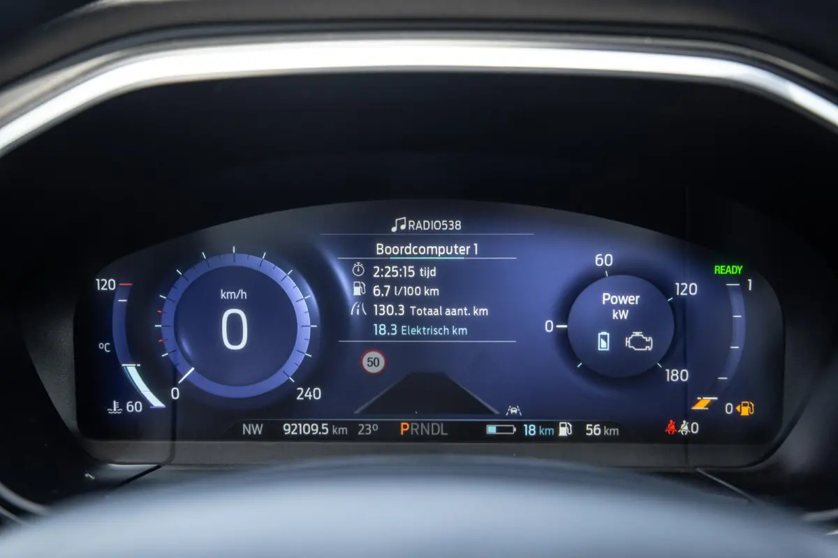 2.5 PHEV Titanium PANORAMA DAK / CAMERA / ADAPTIVE CRUISE / STOEL VERWARMING / CARPLAY