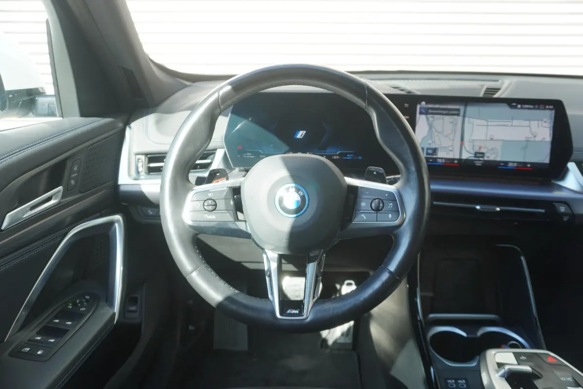xDrive30e | M Sportpakket | Premium Pack | Trekhaak met elektrisch wegklapbare kogel | Achteruitrijcamera | Elektrisch verwarmde voorstoelen | Comfort Access