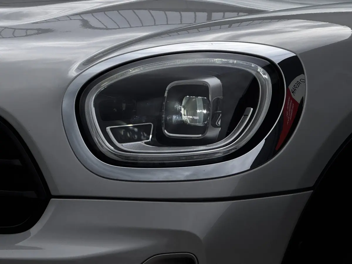 1.5 Cooper Chili | Pano | Trekhaak | NL-Auto | Leder | Harman Kardon | Stoelverwarming | HUD | Climate Control