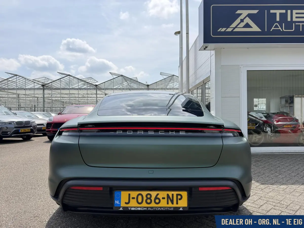 4S Performance 84 kWh BTW 5P Pano Adapt 93kWh bruto