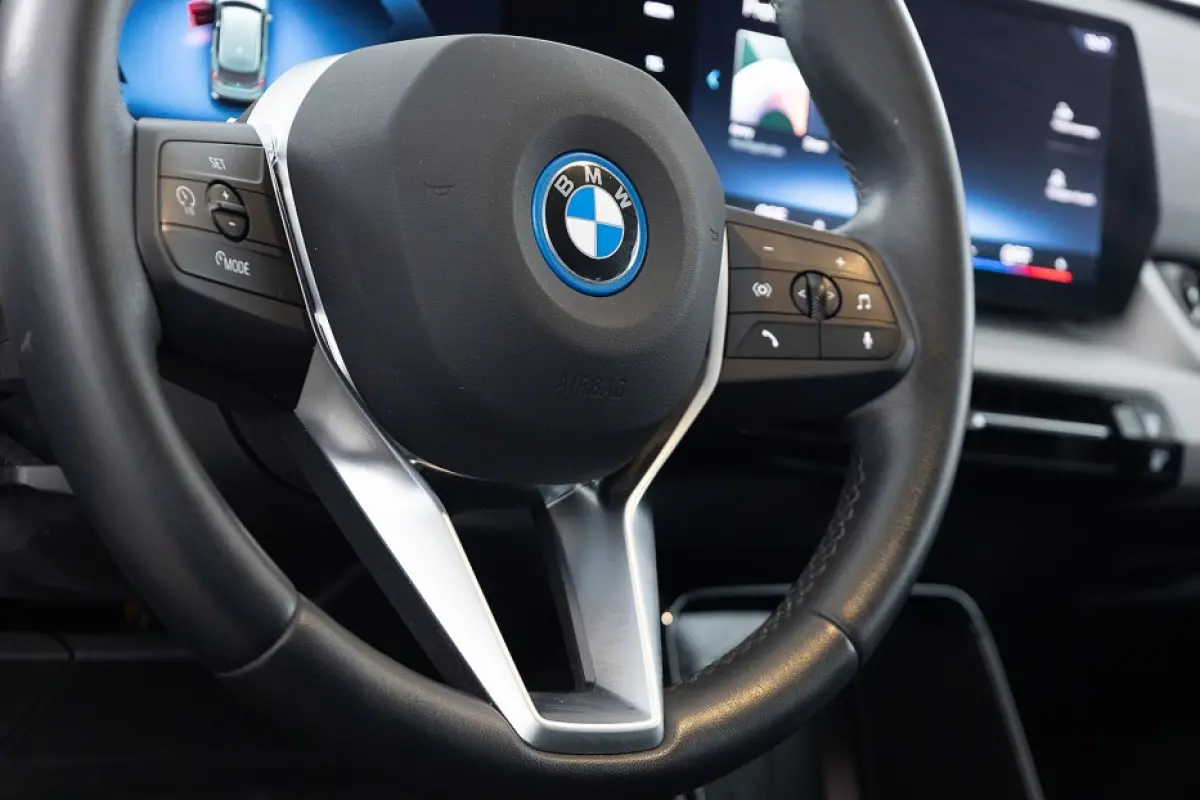 eDrive20 business Design 67 kWh | Full LED | NAVI | PDC | ECC | SOH 99% !