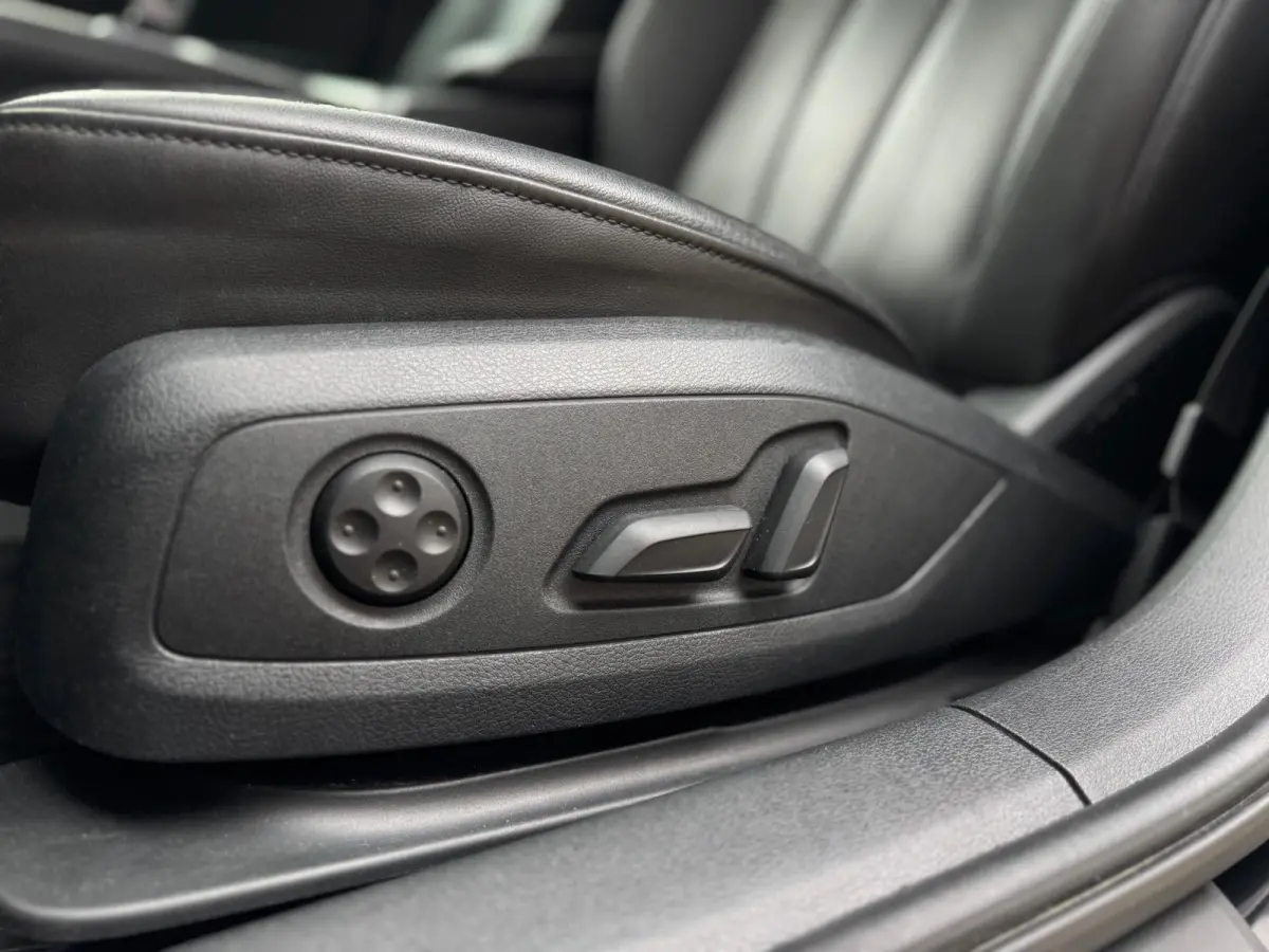 35 TFSI S-Line | LED | Elektrisch/Leder | Camera | CarPlay | Adaptive Cruise | Navigatie | Climate