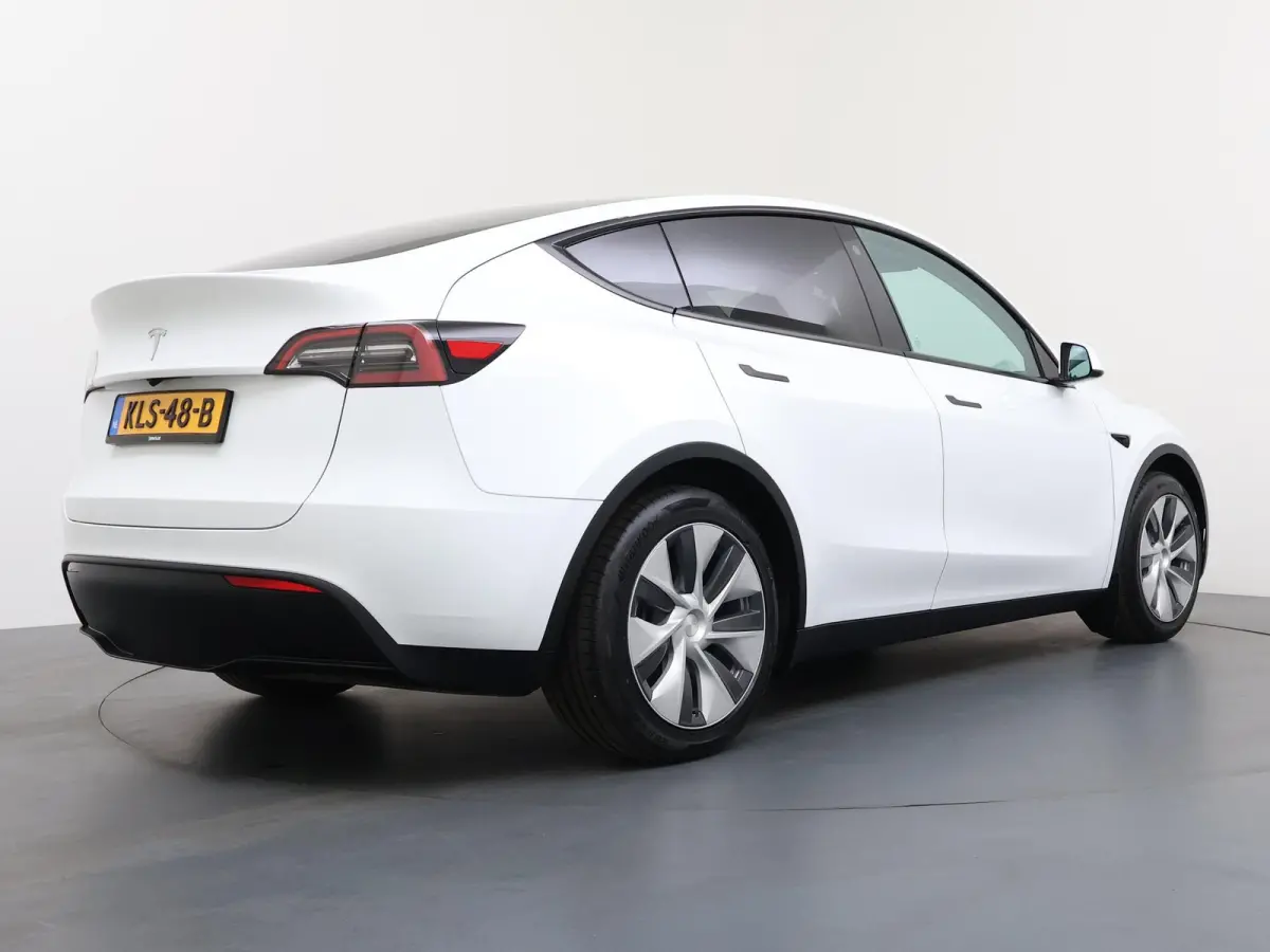 RWD 58 kWh | Full Self-Driving Capability | Trekhaak |