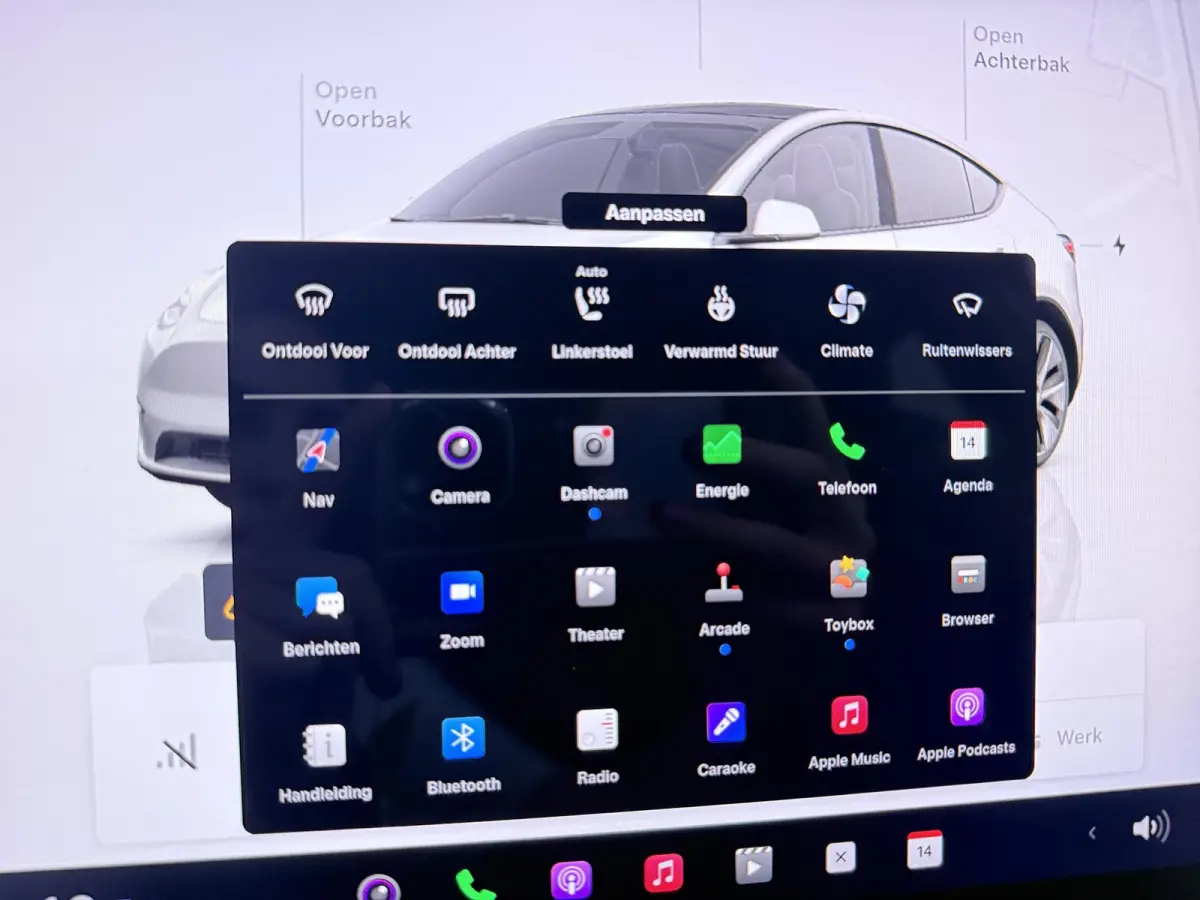 RWD 58 kWh | Full Self-Driving Capability | Trekhaak |