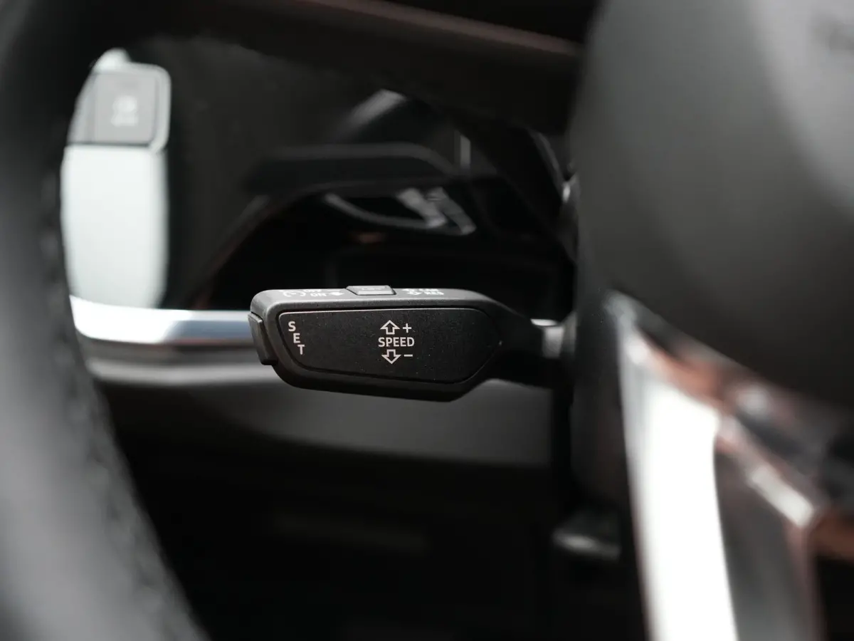 45 TFSI e edition PHEV 245pk Dealer O.H | Trekhaak af Fabriek | Virtual Cockpit | Apple Carplay | Stoelverwarming | BLIS | Led Koplampen | Keyless | Cruise Control |