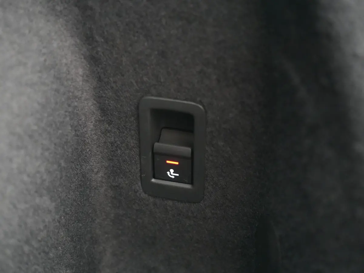 45 TFSI e edition PHEV 245pk Dealer O.H | Trekhaak af Fabriek | Virtual Cockpit | Apple Carplay | Stoelverwarming | BLIS | Led Koplampen | Keyless | Cruise Control |