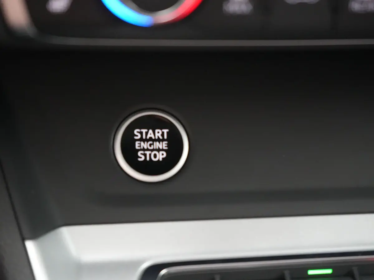 45 TFSI e edition PHEV 245pk Dealer O.H | Trekhaak af Fabriek | Virtual Cockpit | Apple Carplay | Stoelverwarming | BLIS | Led Koplampen | Keyless | Cruise Control |