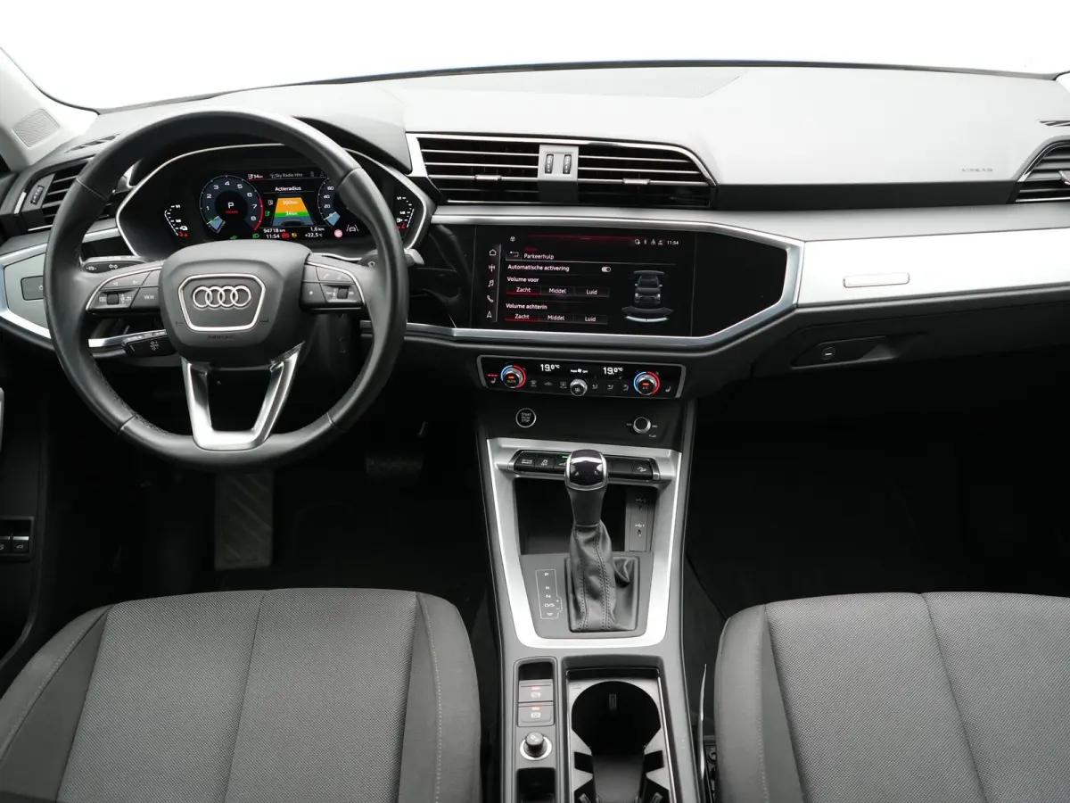 45 TFSI e edition PHEV 245pk Dealer O.H | Trekhaak af Fabriek | Virtual Cockpit | Apple Carplay | Stoelverwarming | BLIS | Led Koplampen | Keyless | Cruise Control |
