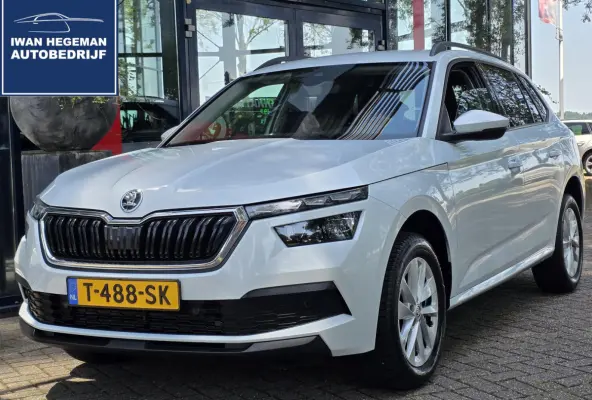 1.0 TSI Business Edition AUTOMAAT | Navigatie | Climate Control | Cruise Control | Parkeersensoren | Licht metalen velgen