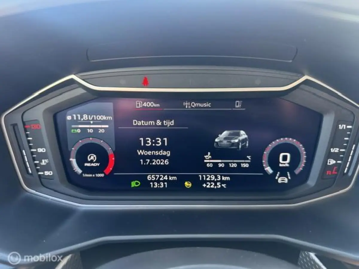 30 TFSI S Line Edition 110pk , Two Tone Grijs - Zwart , S-Line Sportive uitvoering , Navigatie , Camera achter , Parkeer sensoren voor & achter, S-Line Interieur ,