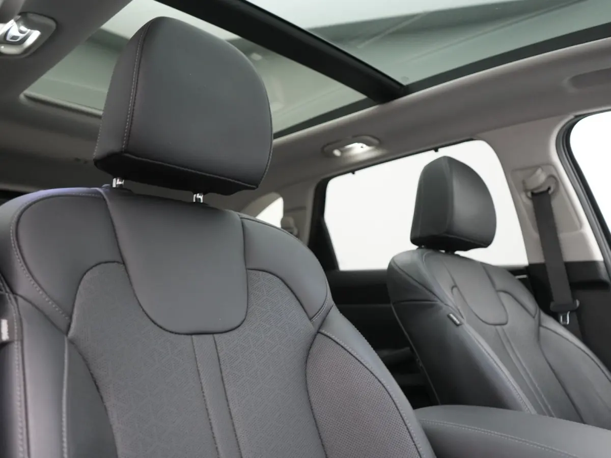 1.6 T-GDI 4WD DynamicPlusLine 265pk Dealer O.H. | Trekhaak Afn. | Panodak | Adaptive Cruise | 360 Camera | Bose Audio | Lederen Sportstoelen & Stuur Verwarmd | Keyless | Blis | Sfeerverlicht
