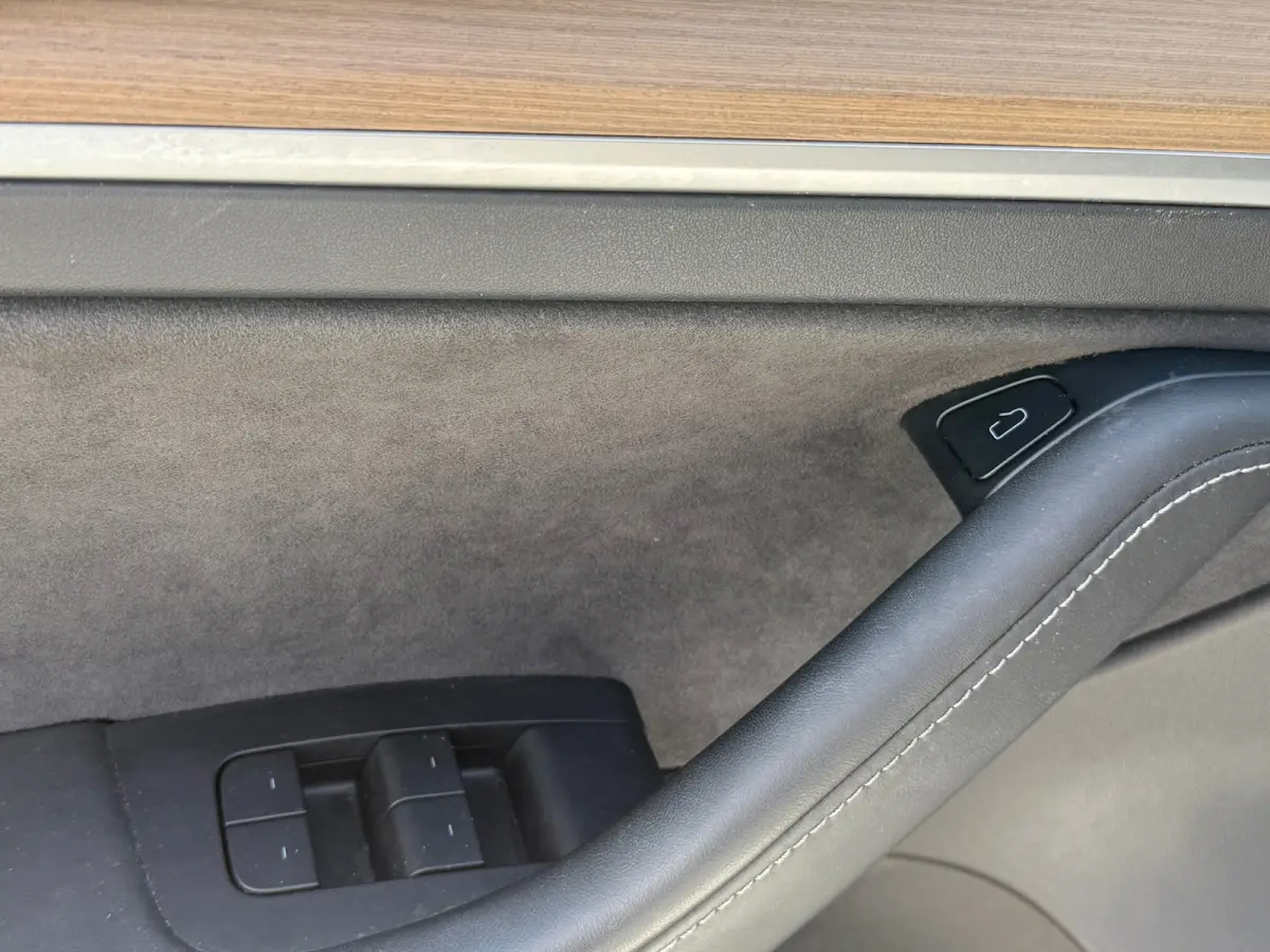 Standard RWD Plus 60 kWh LFP 93% SOH FACELIFT